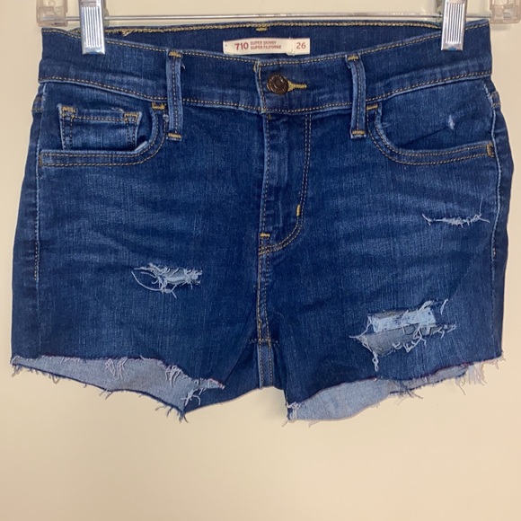 Levis 710 Super Skinny Jean Shorts - Picture 2 of 12